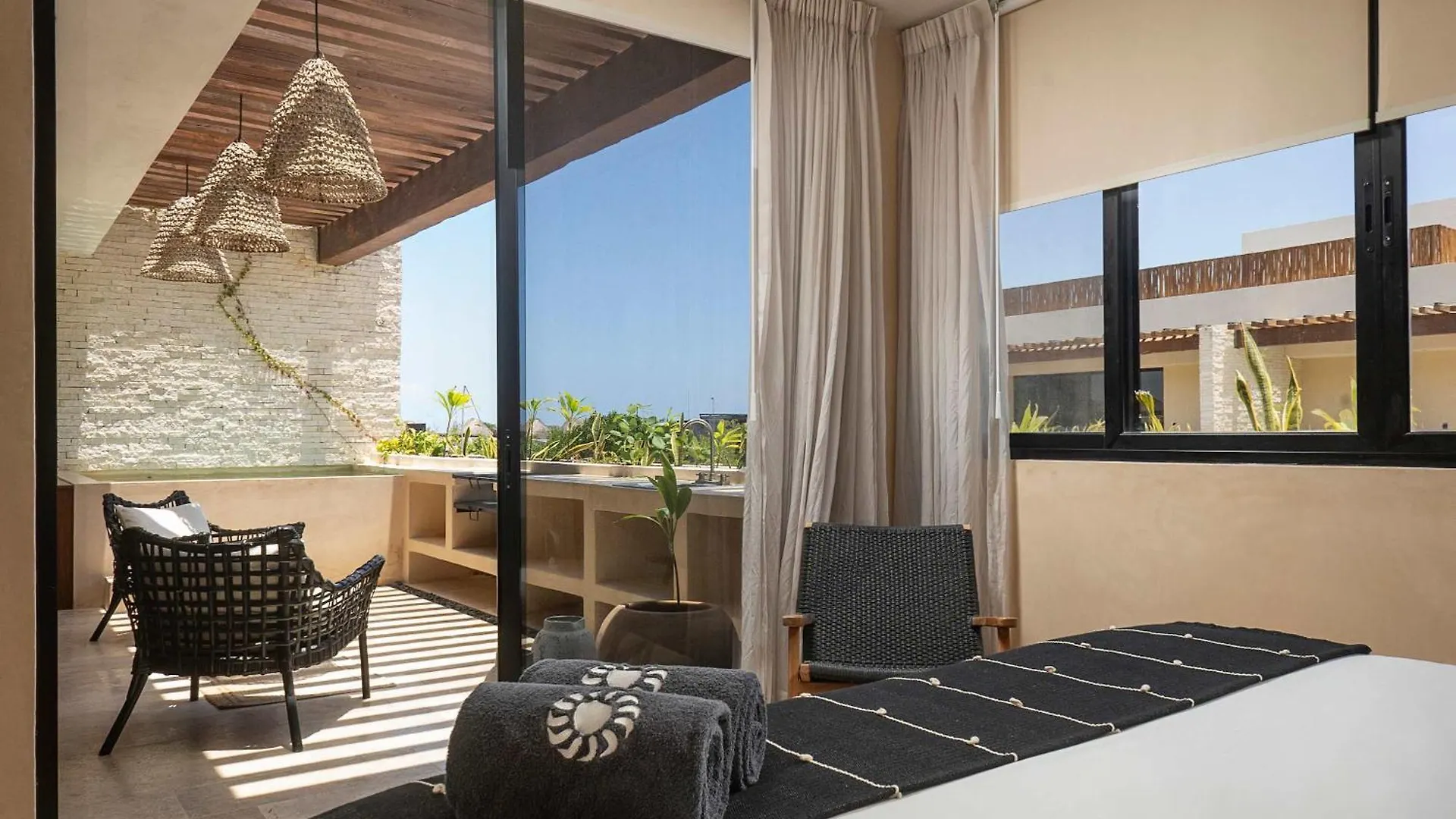 Luxury 3 Bdr Apartment With Gym And Rooftop Pool Tulum Mexico